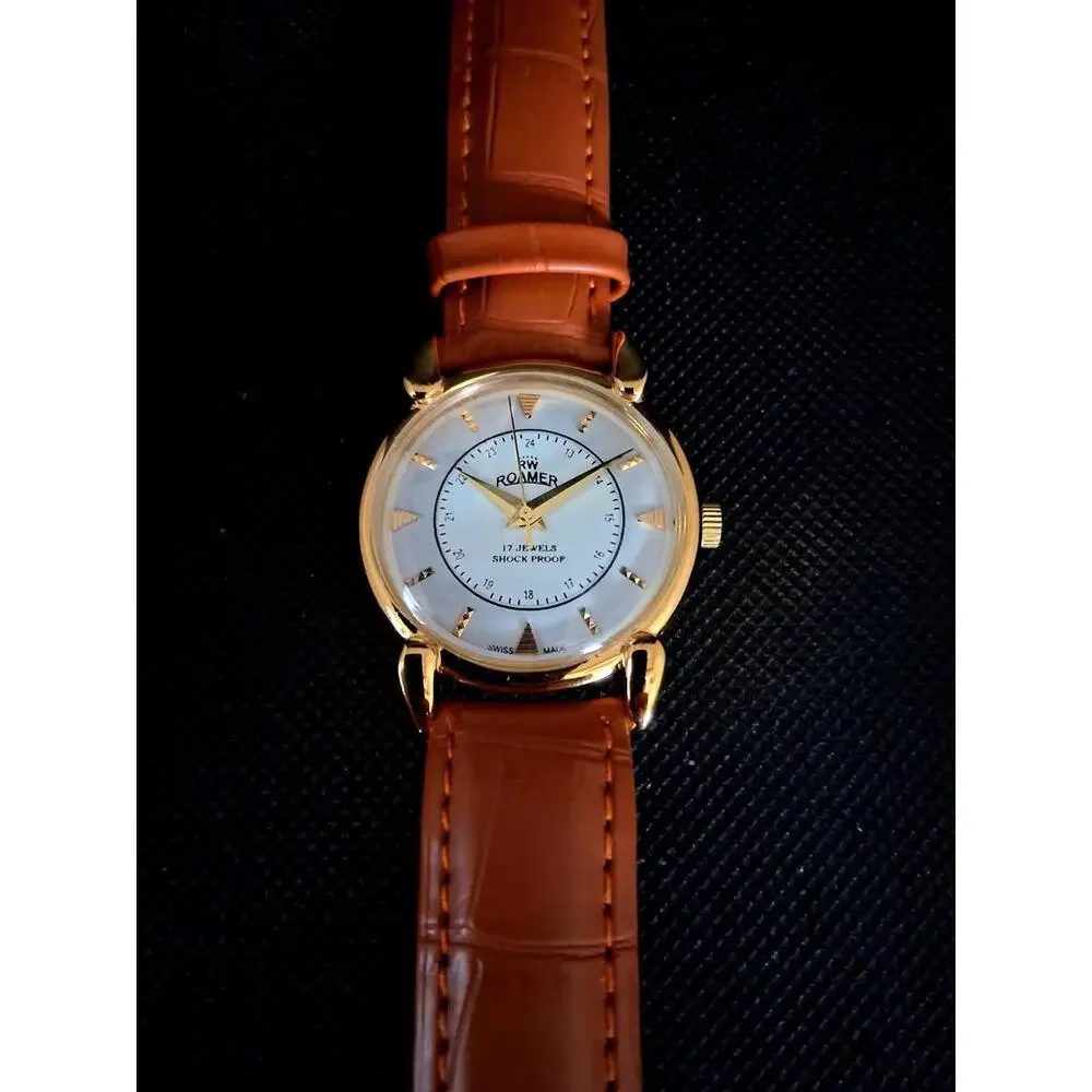 Vintage Roamer‎ Men's Leather Mechanical Watch RARE